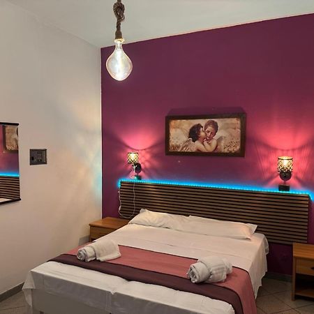 Hotel New Liston Ріміні Екстер'єр фото